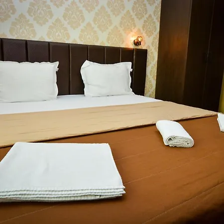 Hotel Vrazhdebna *